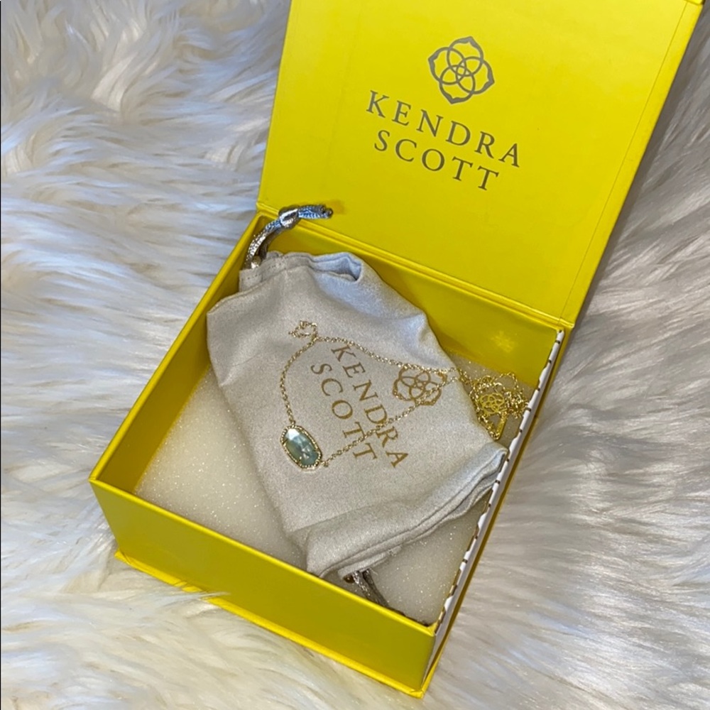 Kendra Scott Elisa Necklace
